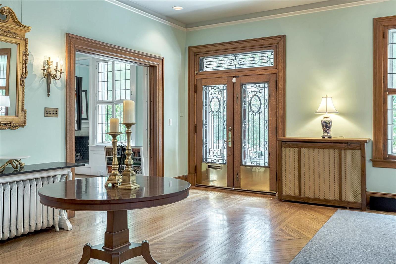 Westmoreland Place - Residential