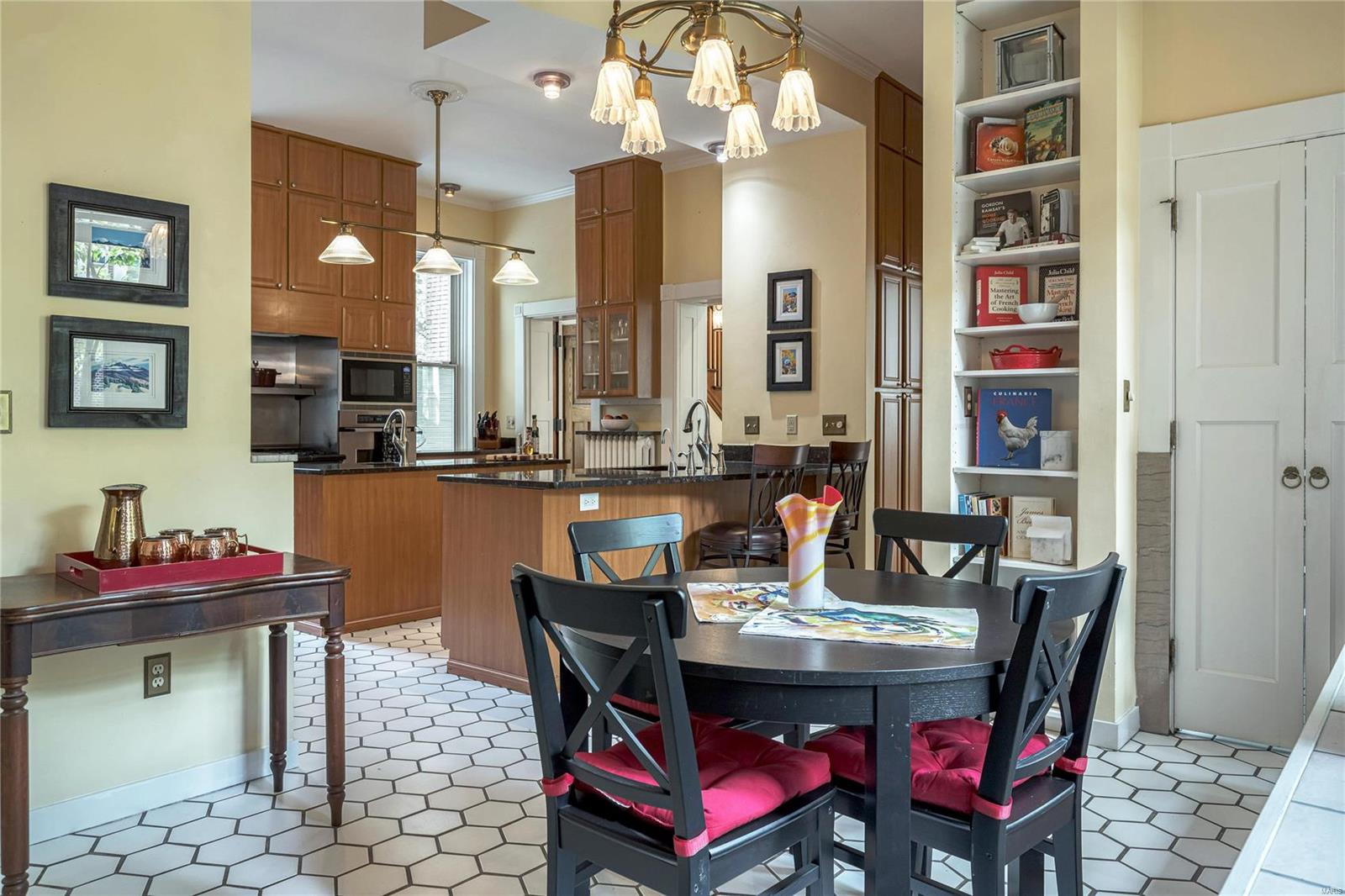 Westmoreland Place - Residential