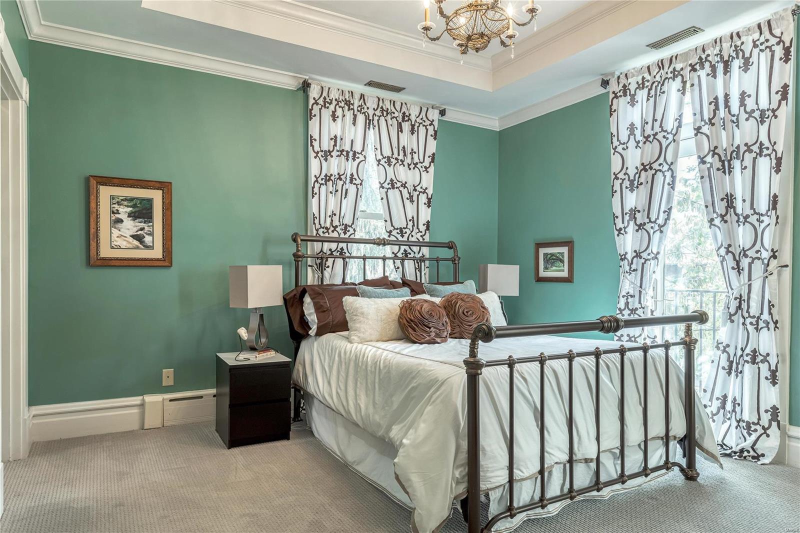 Westmoreland Place - Residential