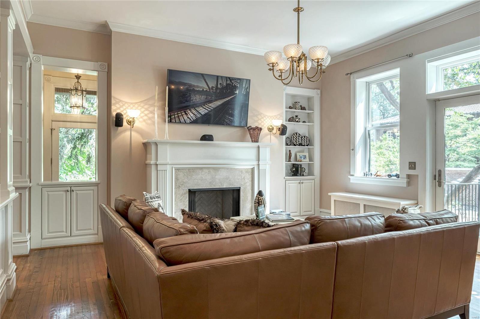 Westmoreland Place - Residential