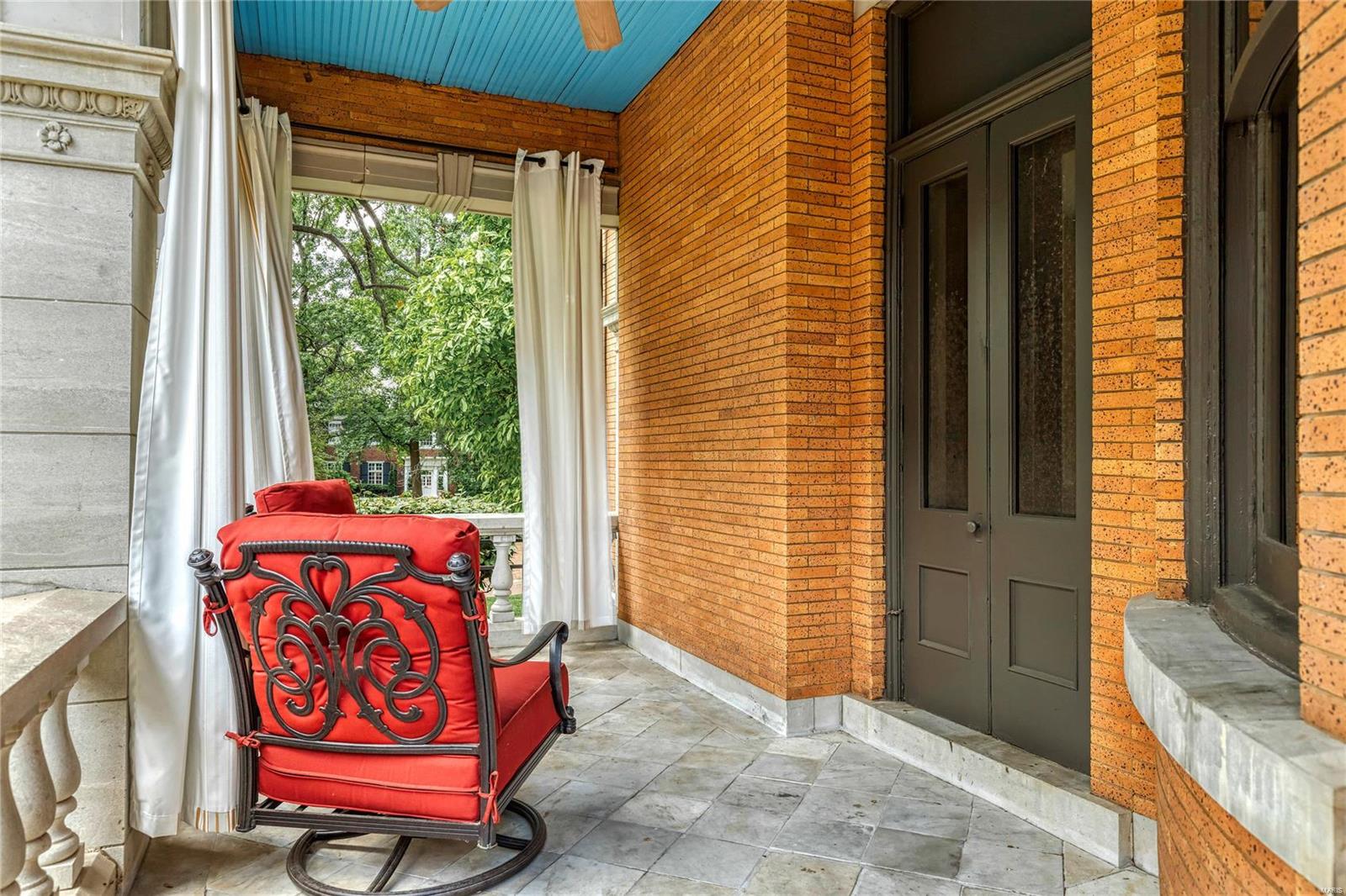 Westmoreland Place - Residential