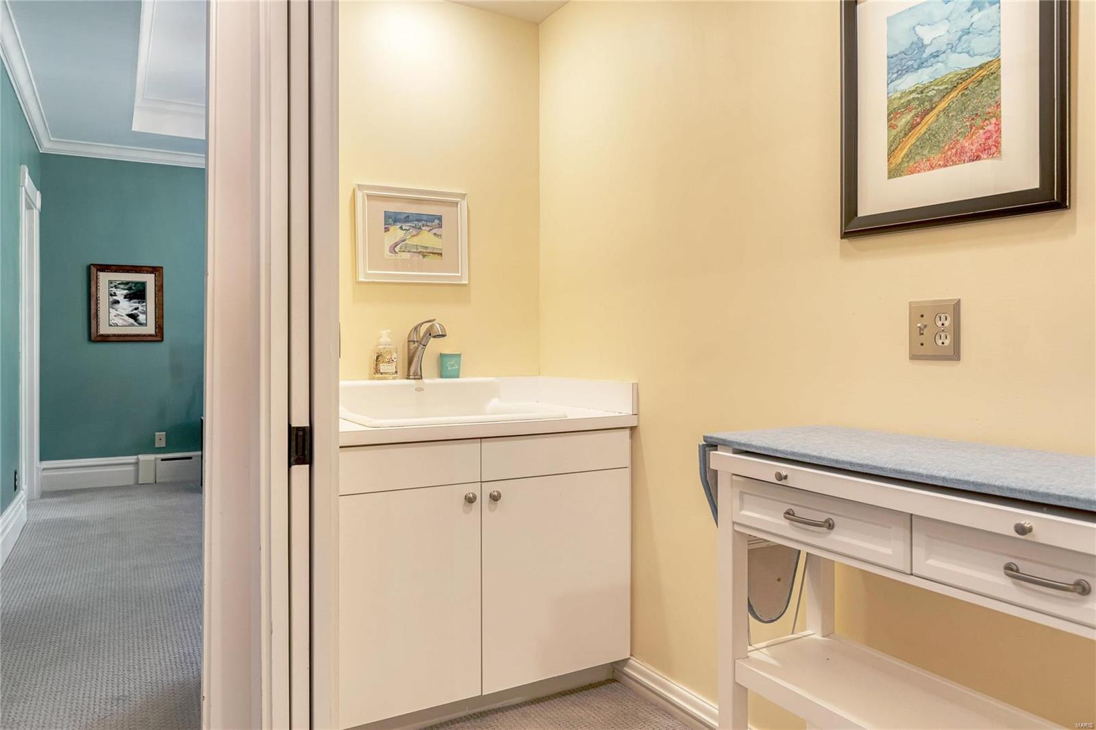 Westmoreland Place - Residential