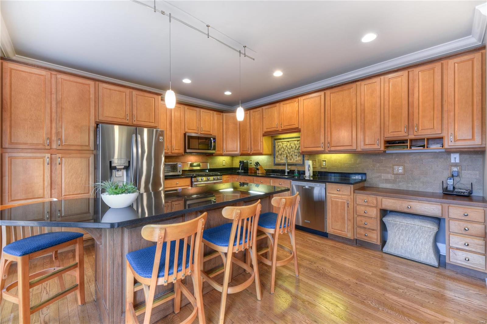 Gannon Place Twnhs Condo - Residential