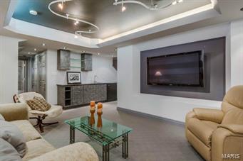 North Pointe Clayton - Residential