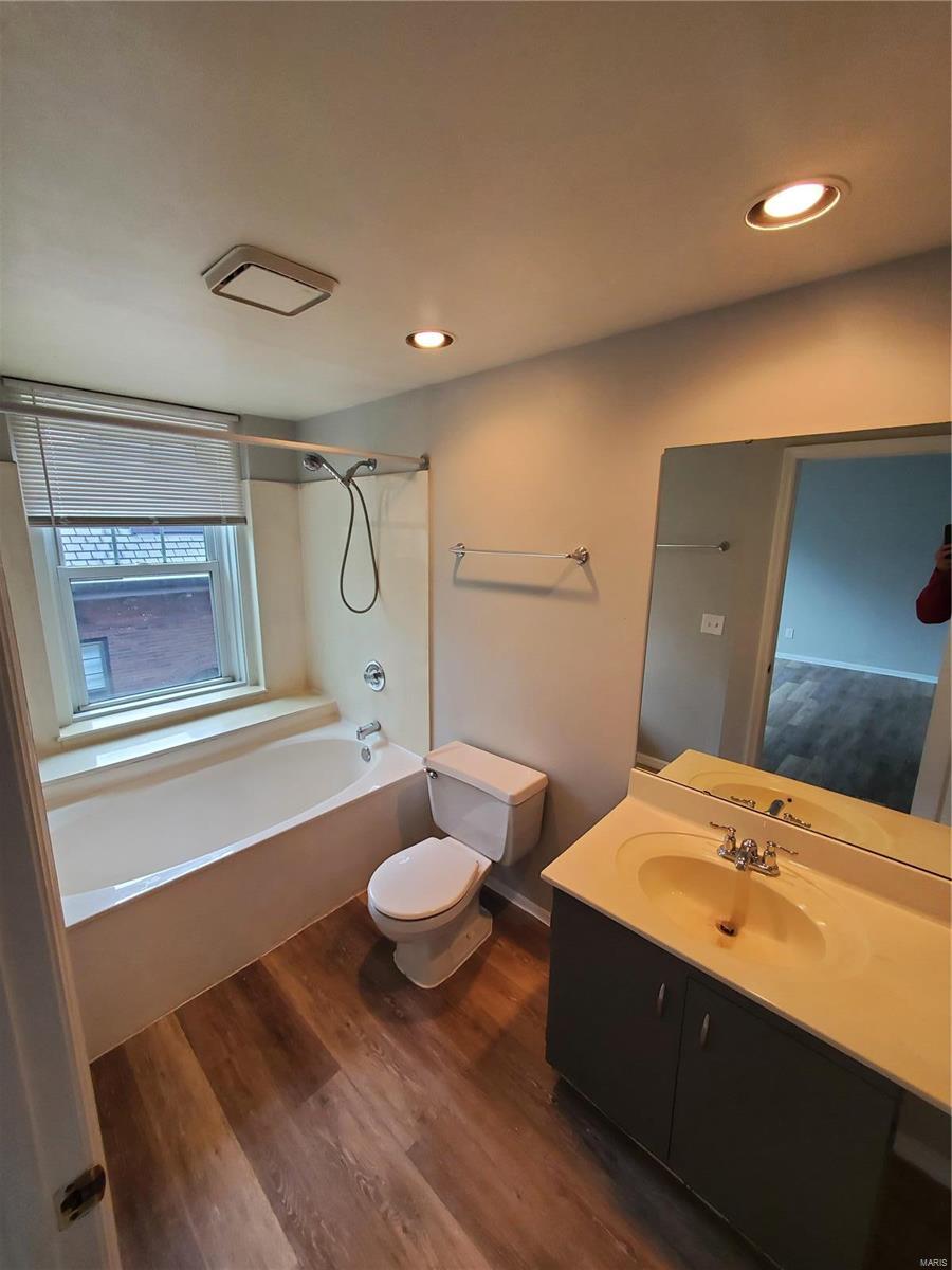 Dorris Place Add - Residential Income