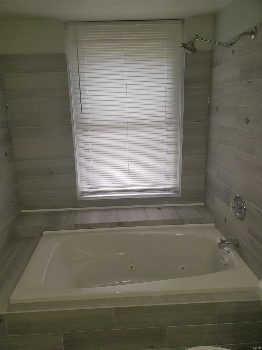 Dorris Place Add - Residential Income