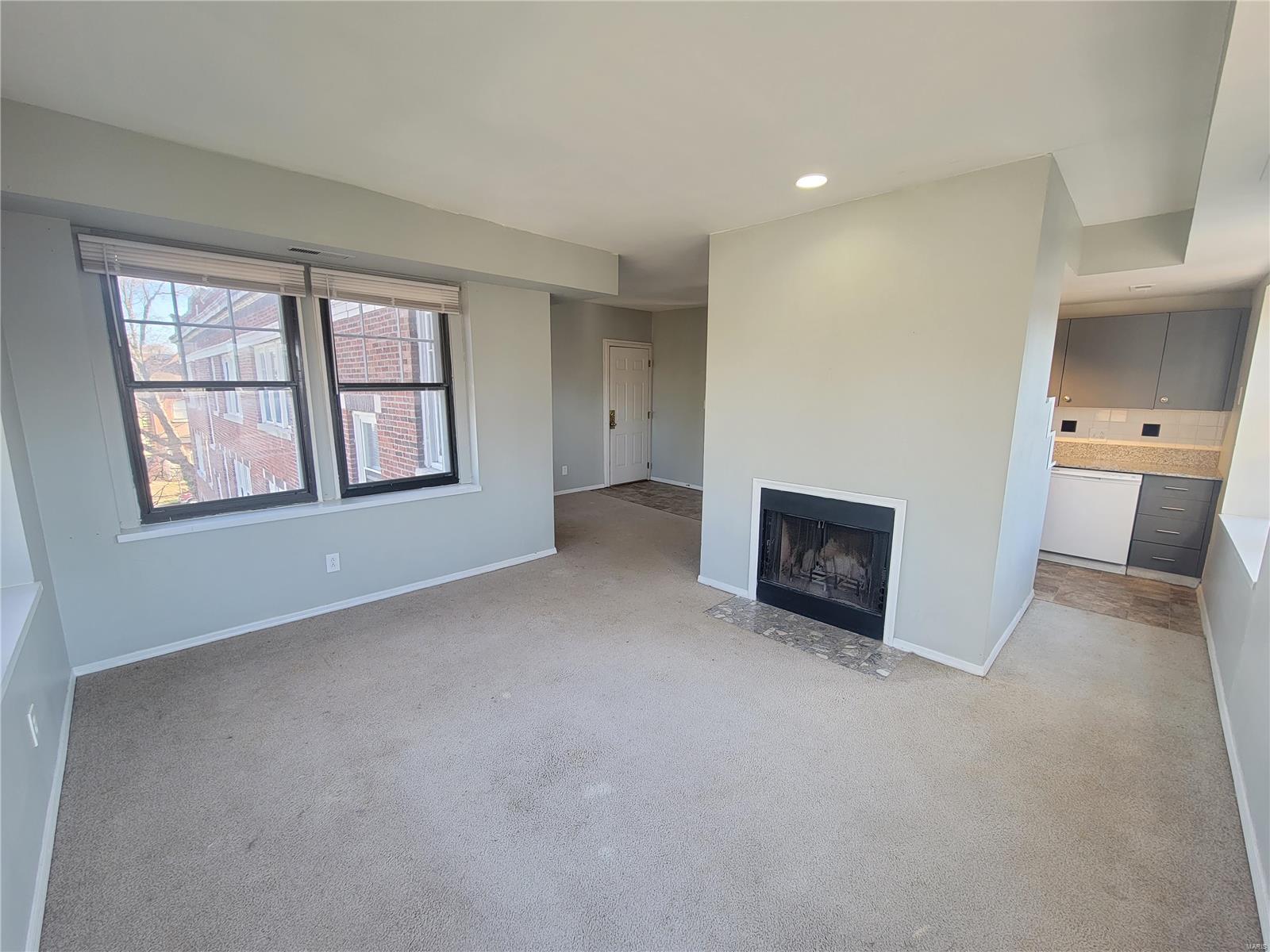 Dorris Place Add - Residential Income