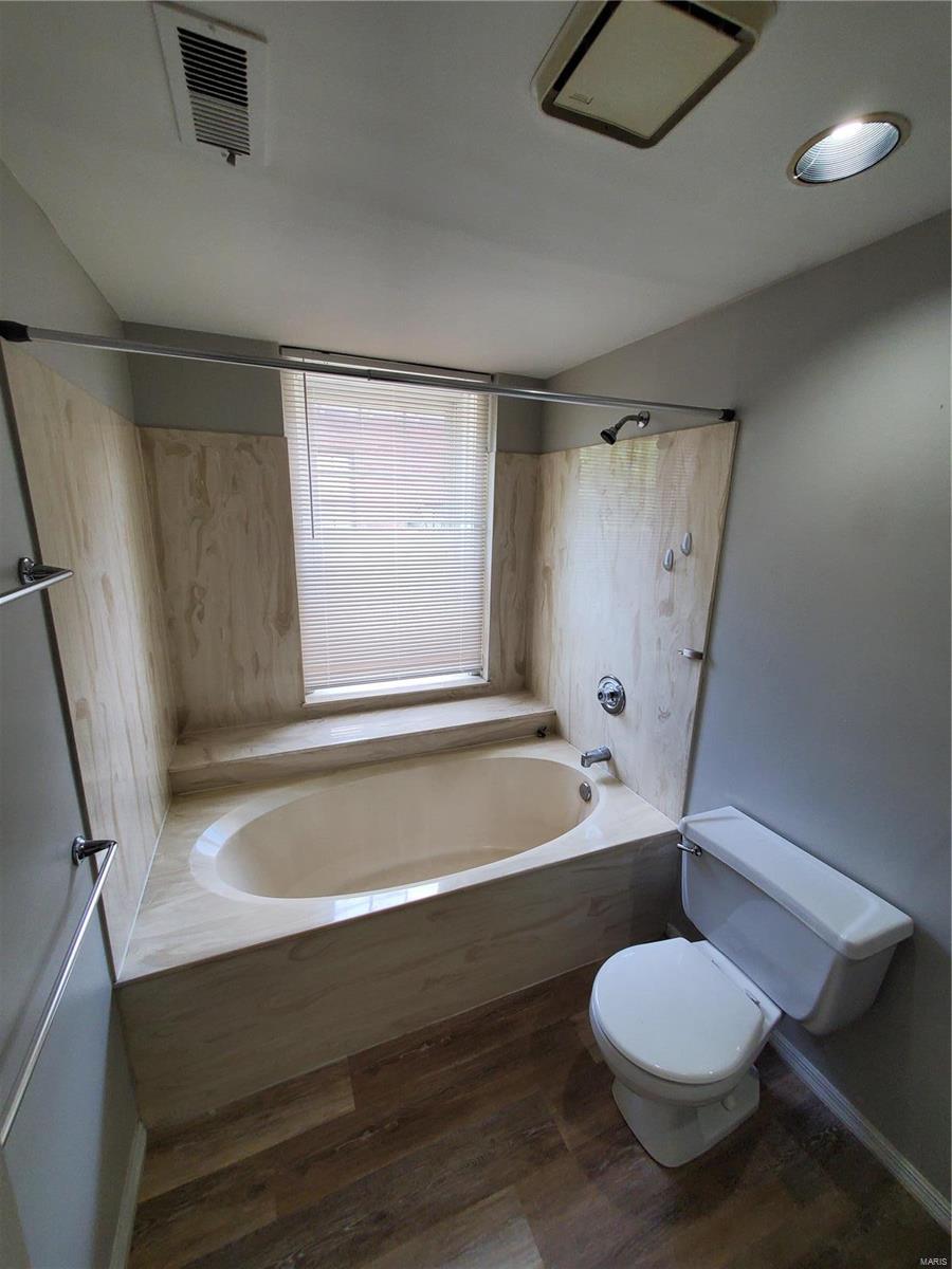 Dorris Place Add - Residential Income