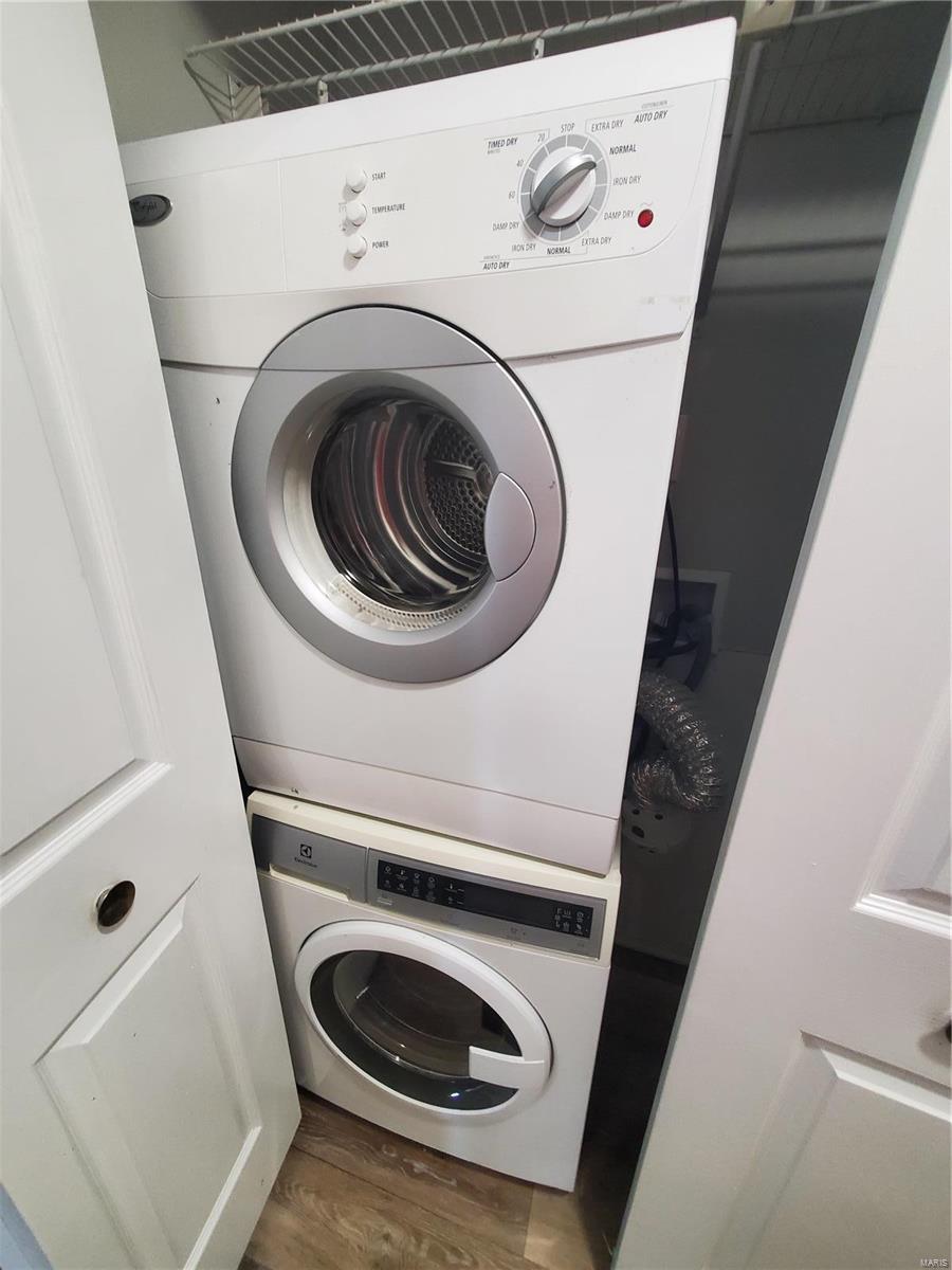 Dorris Place Add - Residential Income