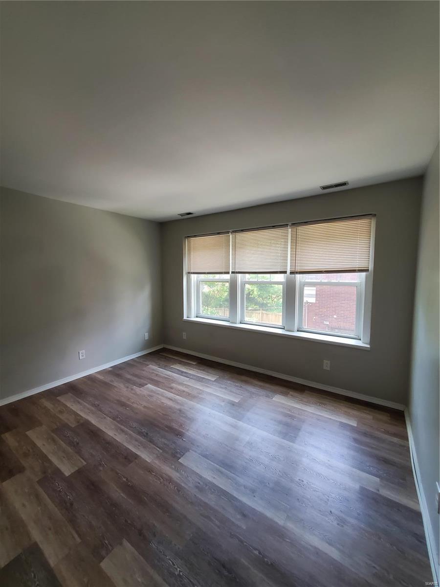 Dorris Place Add - Residential Income