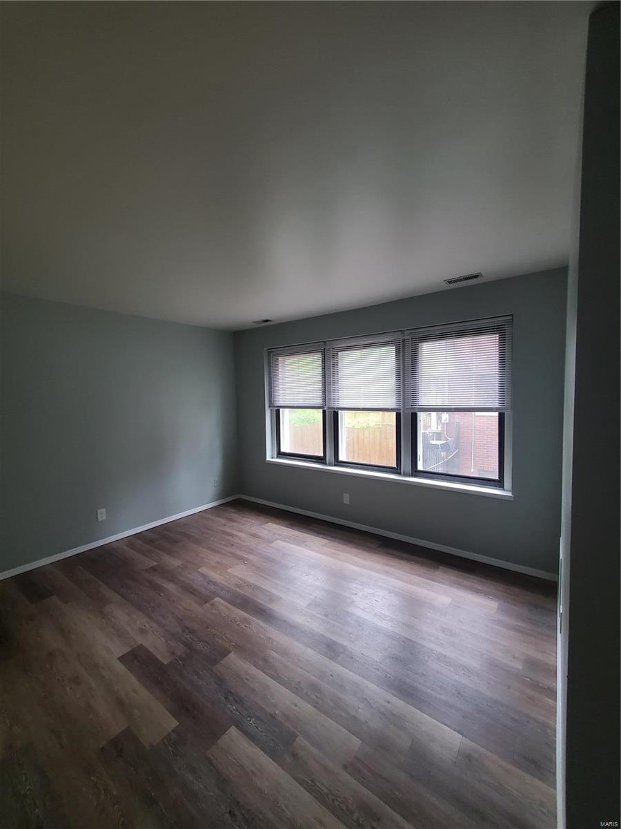 Dorris Place Add - Residential Income