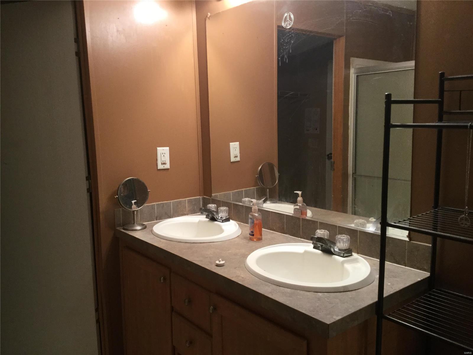 Town/Bunker - Residential