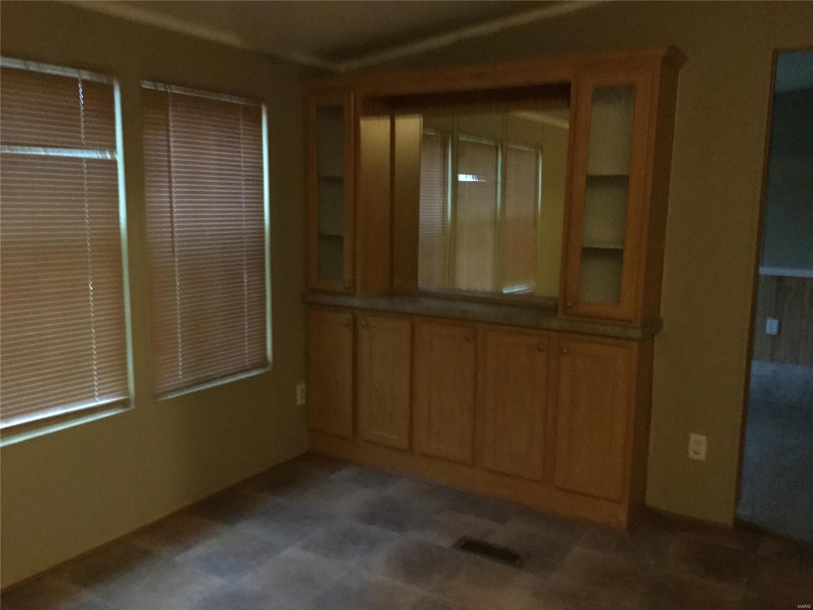 Town/Bunker - Residential