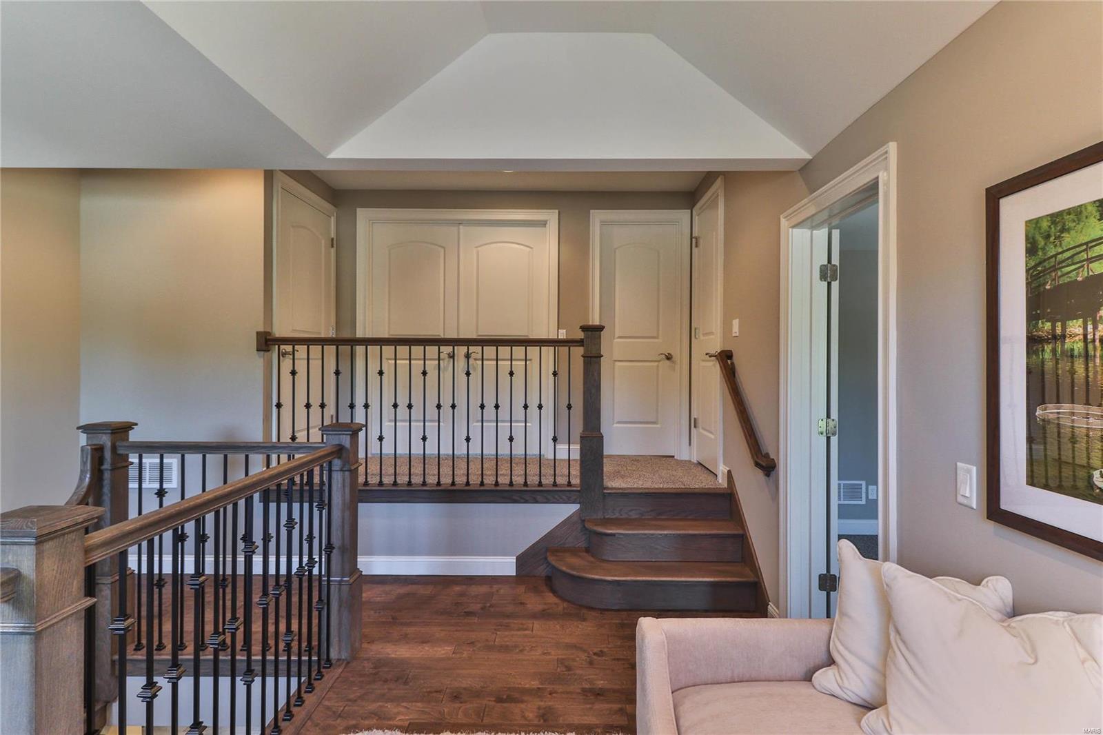 Villas on Mosley - Residential