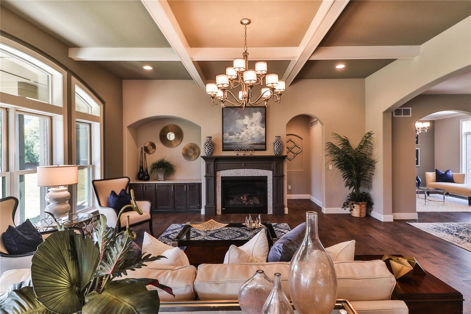 Villas on Mosley - Residential