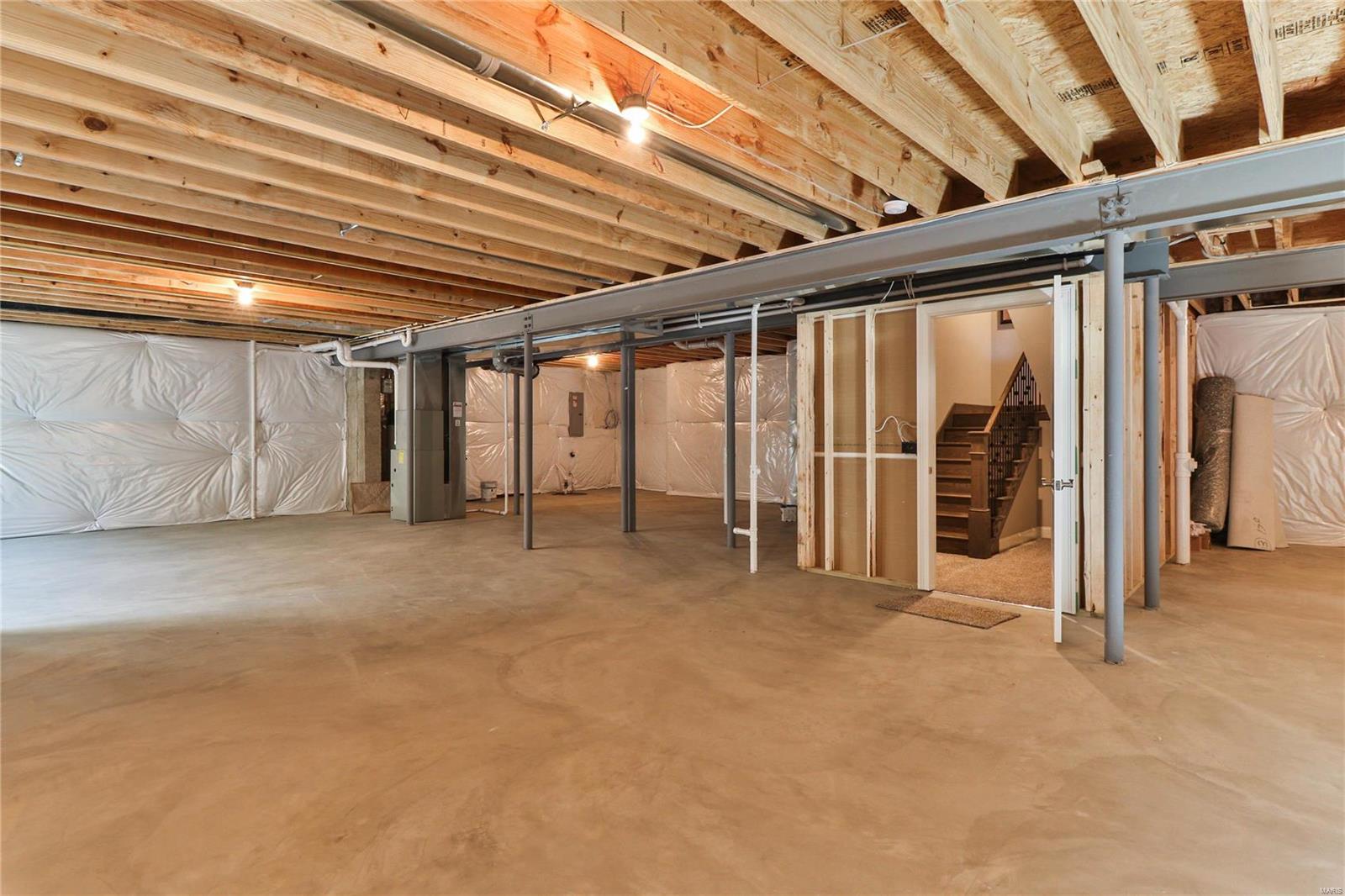 Villas on Mosley - Residential