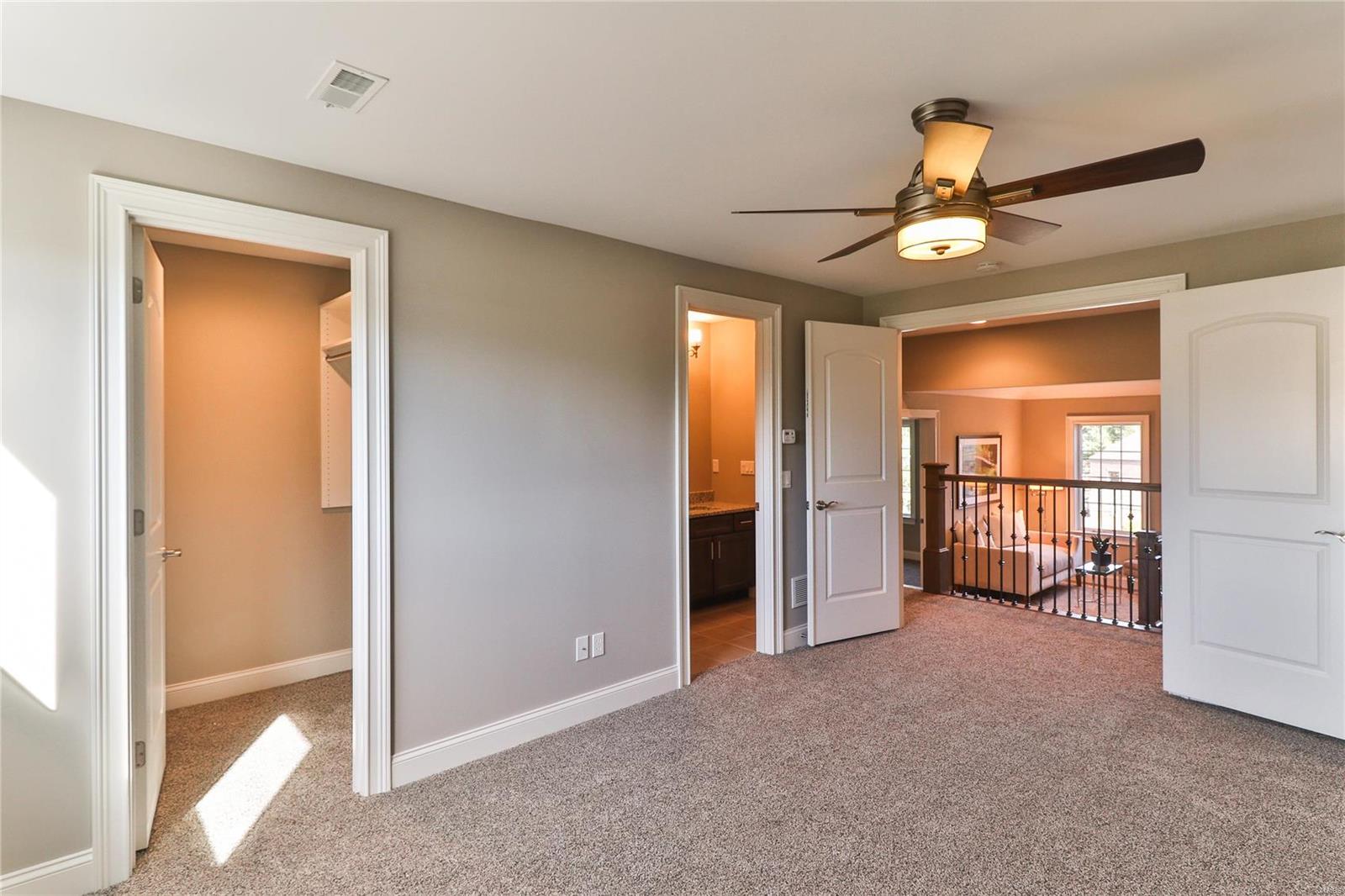 Villas on Mosley - Residential