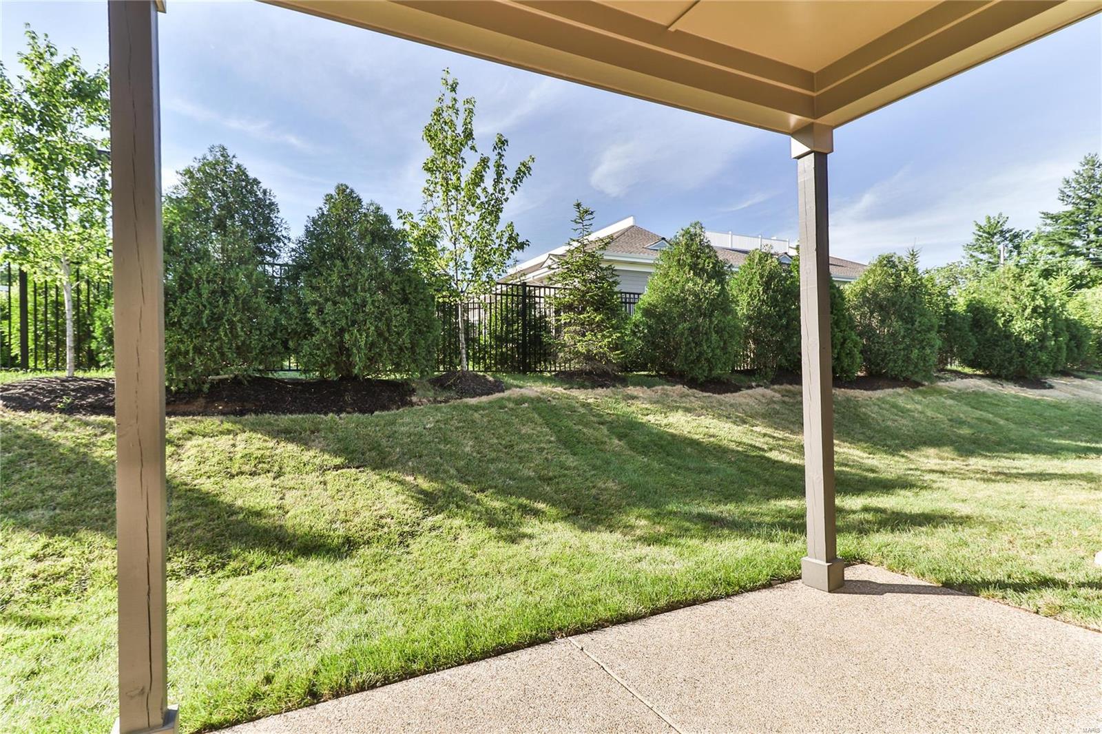 Villas on Mosley - Residential