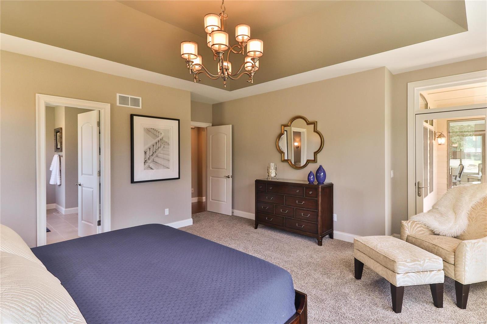 Villas on Mosley - Residential