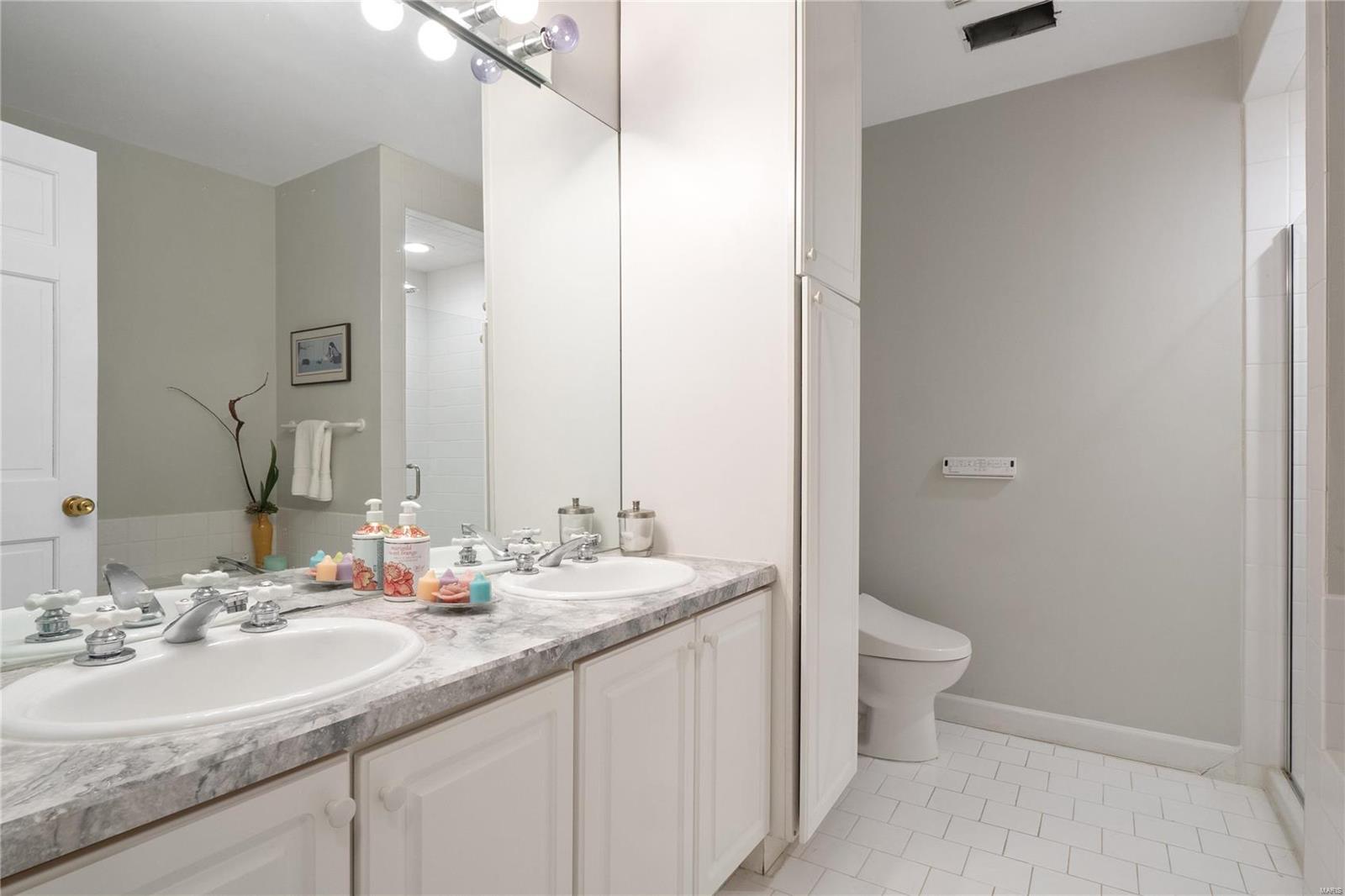 Hillcrest - Residential