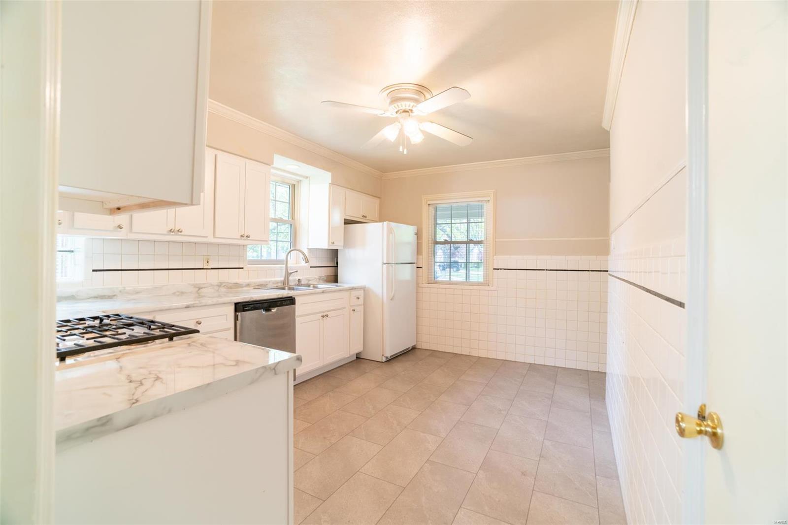 St Louis, Missouri 63119, United States, 2 Bedrooms Bedrooms, ,1 BathroomBathrooms,Residential,Active,77978