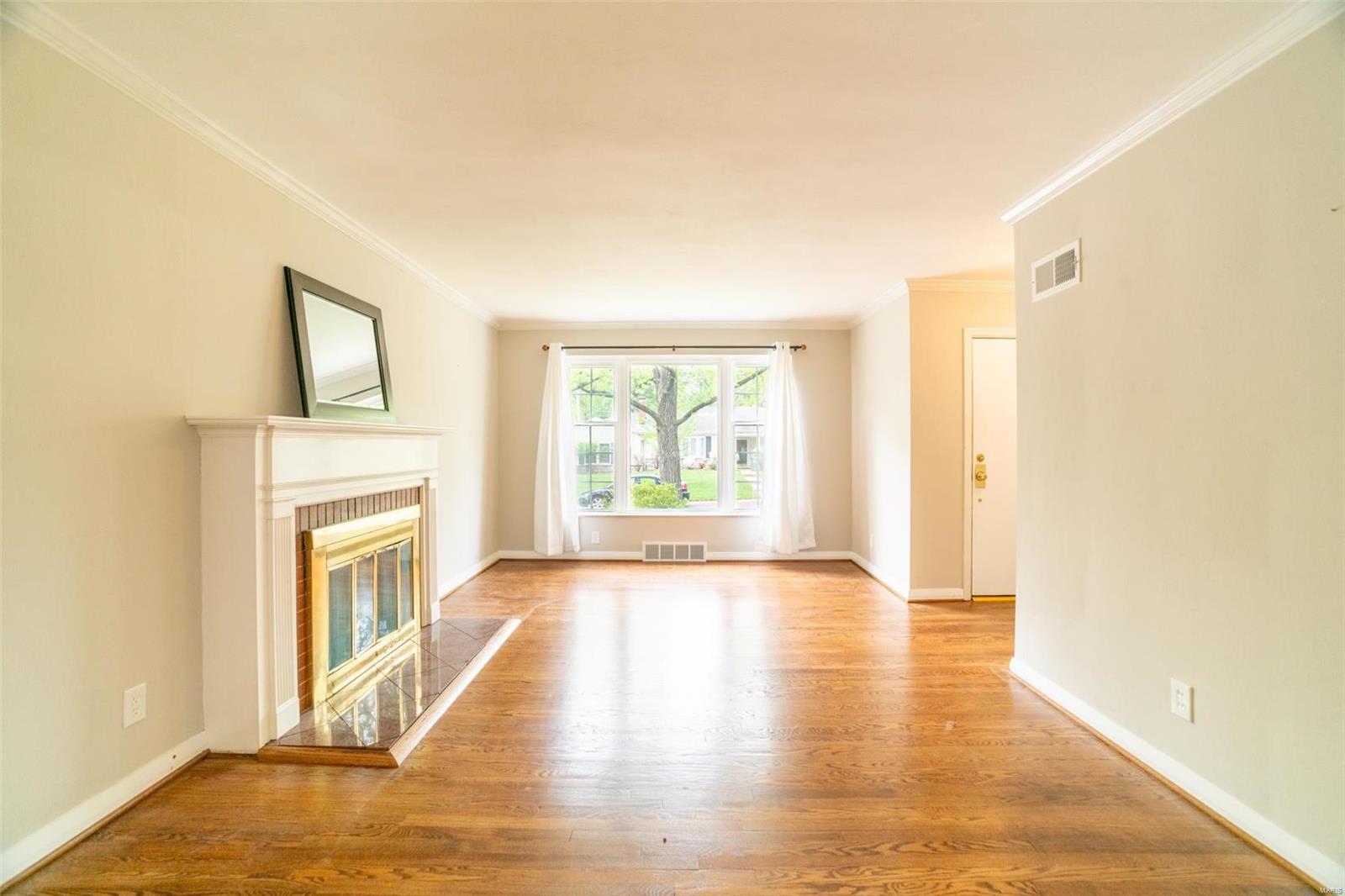 St Louis, Missouri 63119, United States, 2 Bedrooms Bedrooms, ,1 BathroomBathrooms,Residential,Active,77978