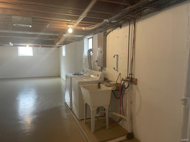 St Louis, Missouri 63119, United States, 2 Bedrooms Bedrooms, ,1 BathroomBathrooms,Residential,Active,77978