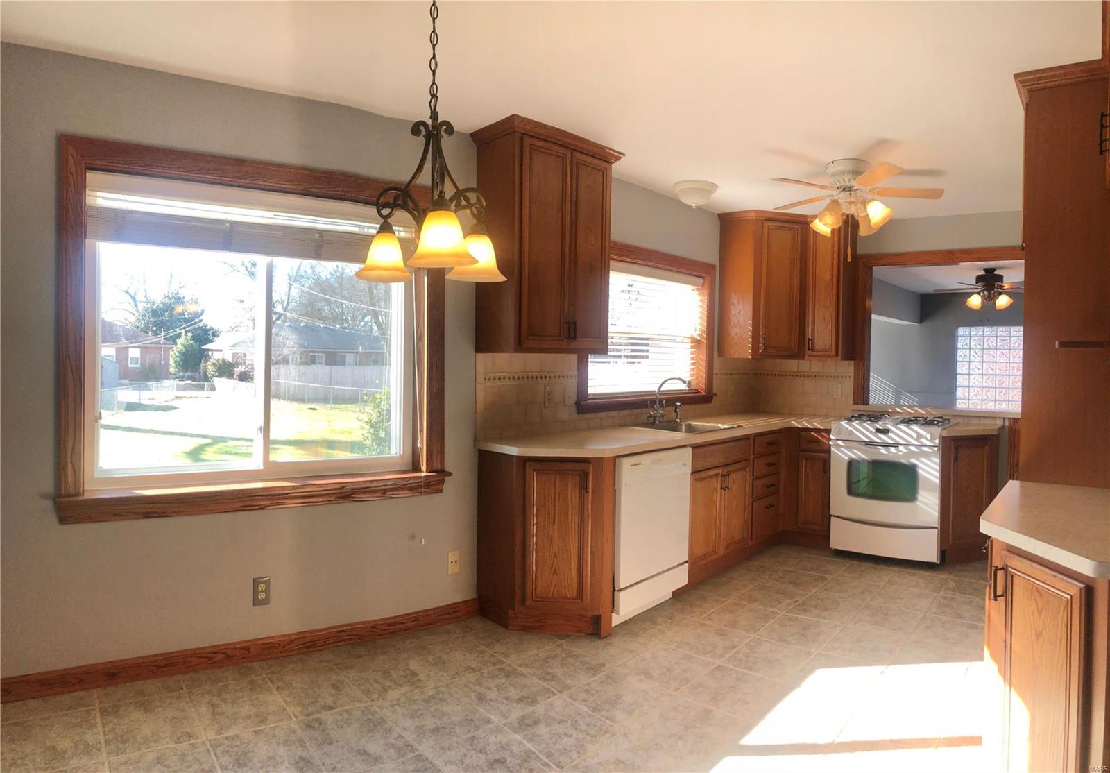 Sunset Hills Estates - Residential Lease