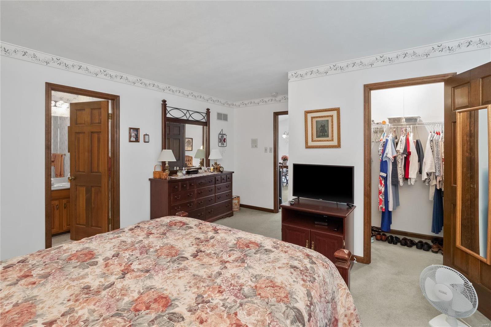 Village Of Lavinia Condo Ph 3 - Residential