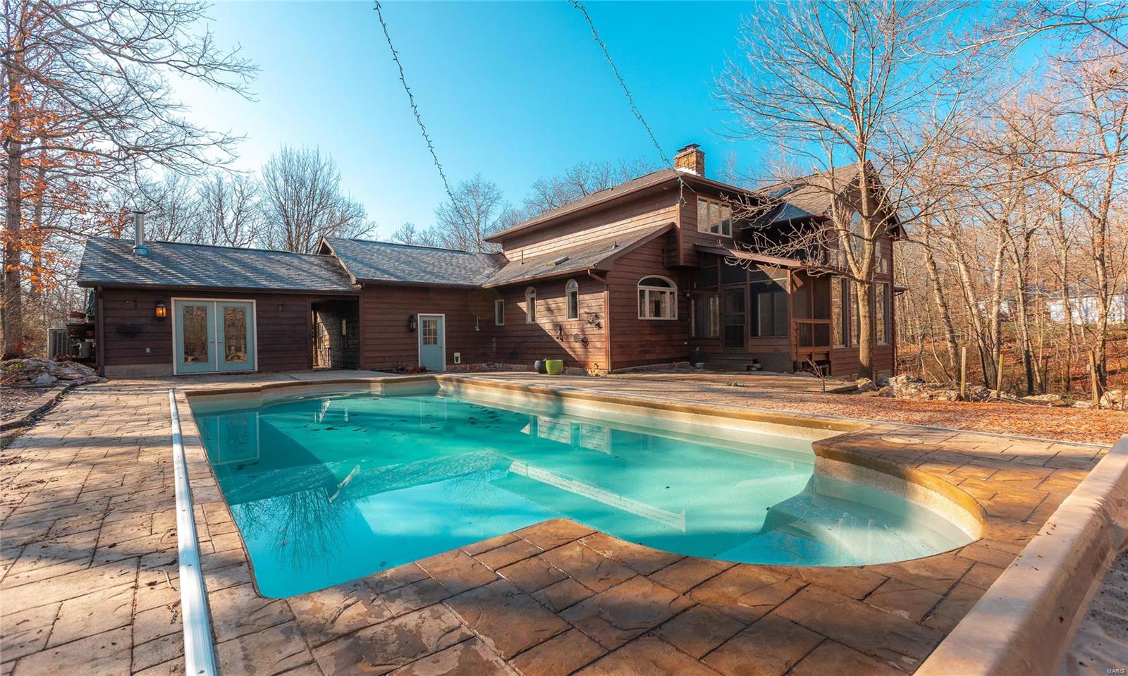 Stoltz Estate - Residential