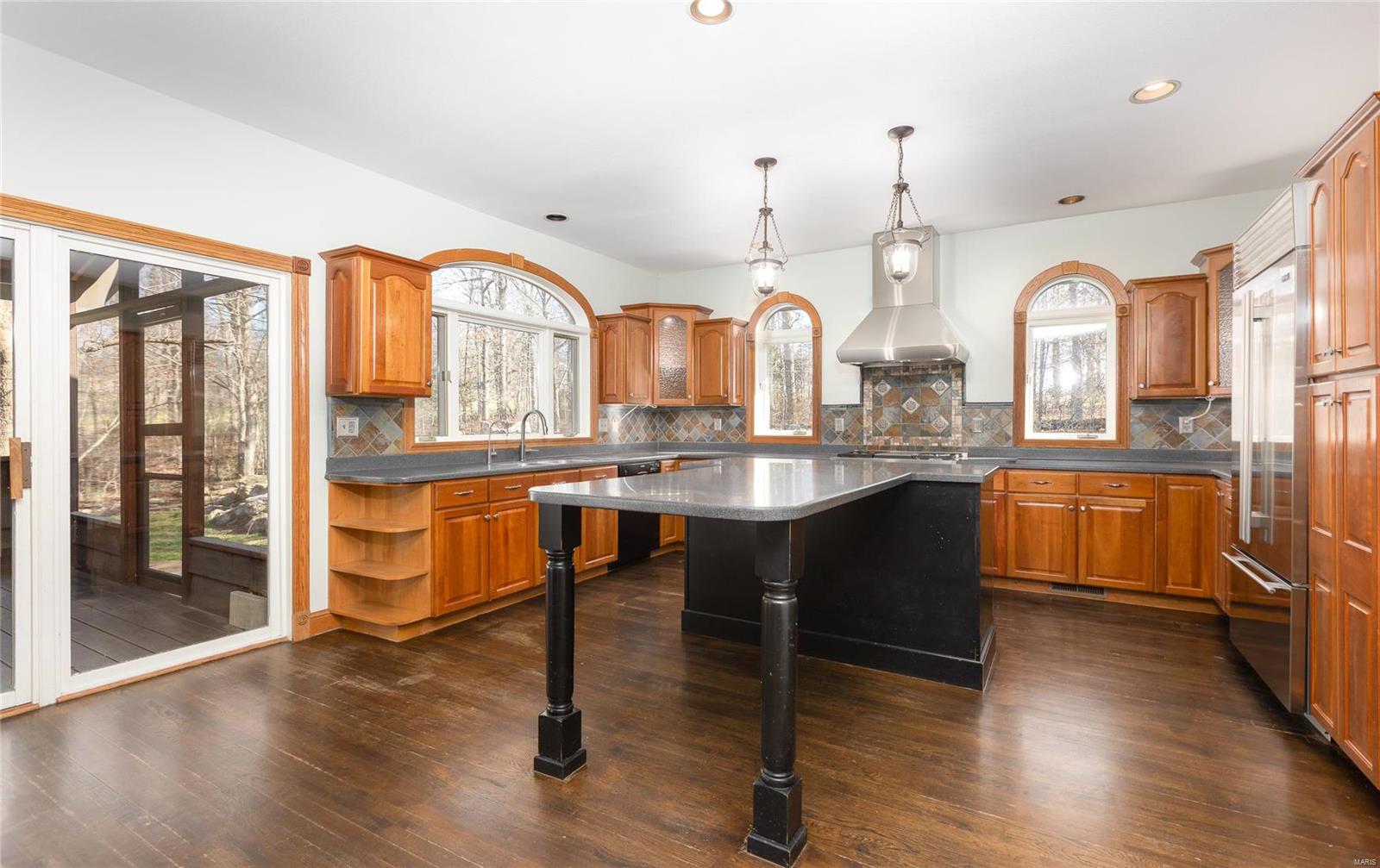 Stoltz Estate - Residential