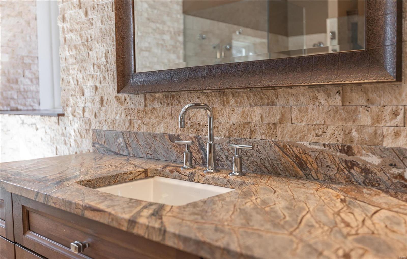 Stoltz Estate - Residential