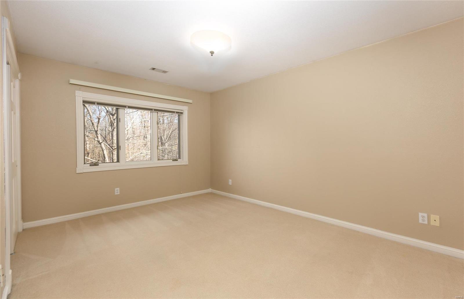 Stoltz Estate - Residential