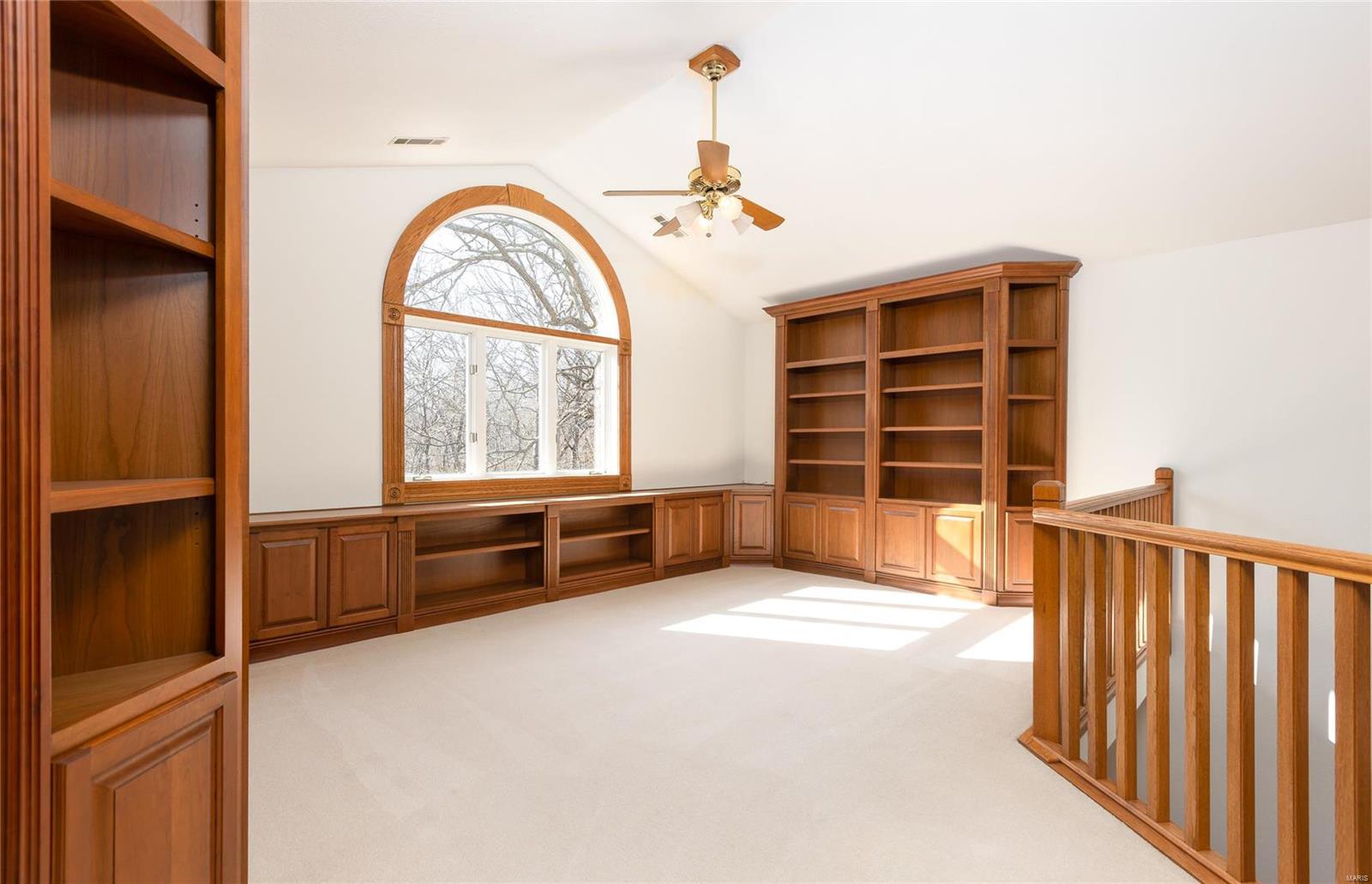 Stoltz Estate - Residential