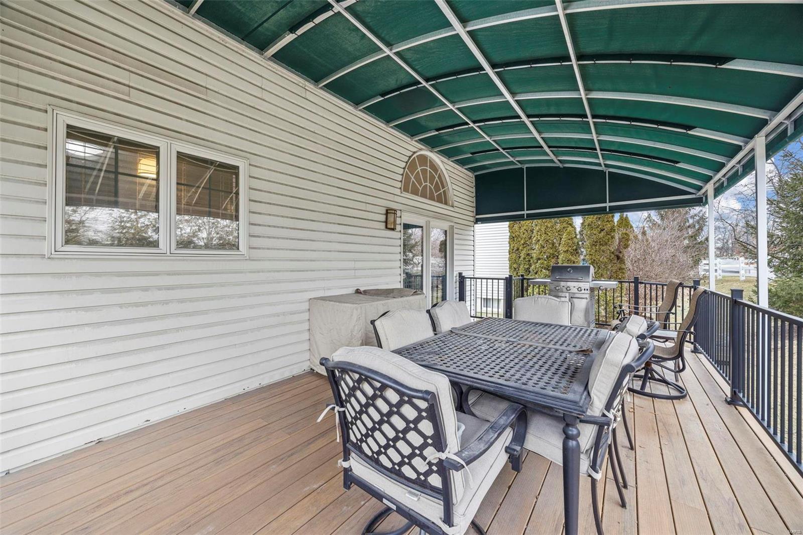 O'Fallon, Missouri 63368, United States, 3 Bedrooms Bedrooms, ,4 BathroomsBathrooms,Residential,Pending,5372