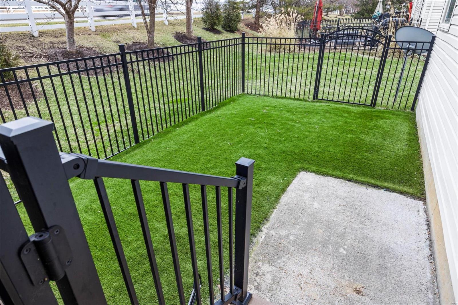 O'Fallon, Missouri 63368, United States, 3 Bedrooms Bedrooms, ,4 BathroomsBathrooms,Residential,Pending,5372