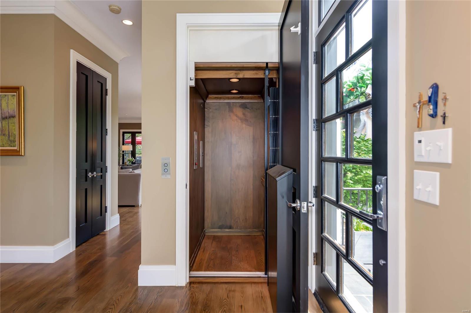 Hillcrest - Residential