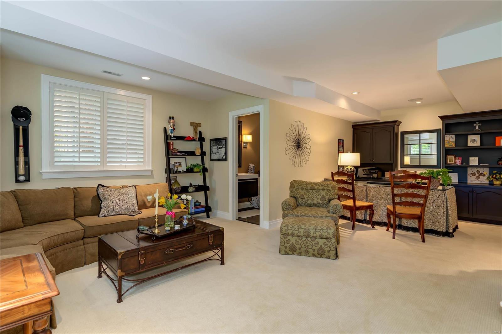 Hillcrest - Residential