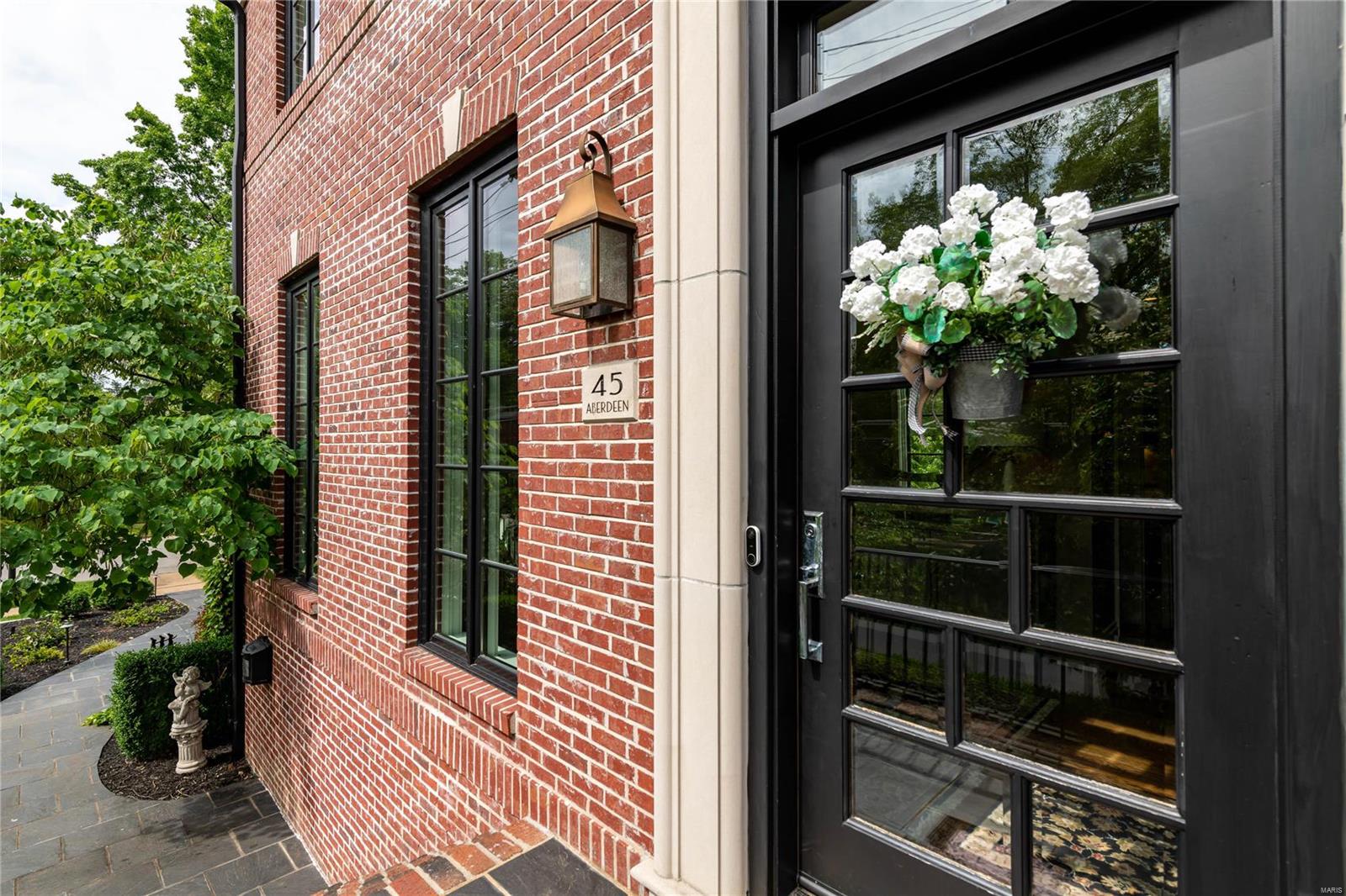 Hillcrest - Residential