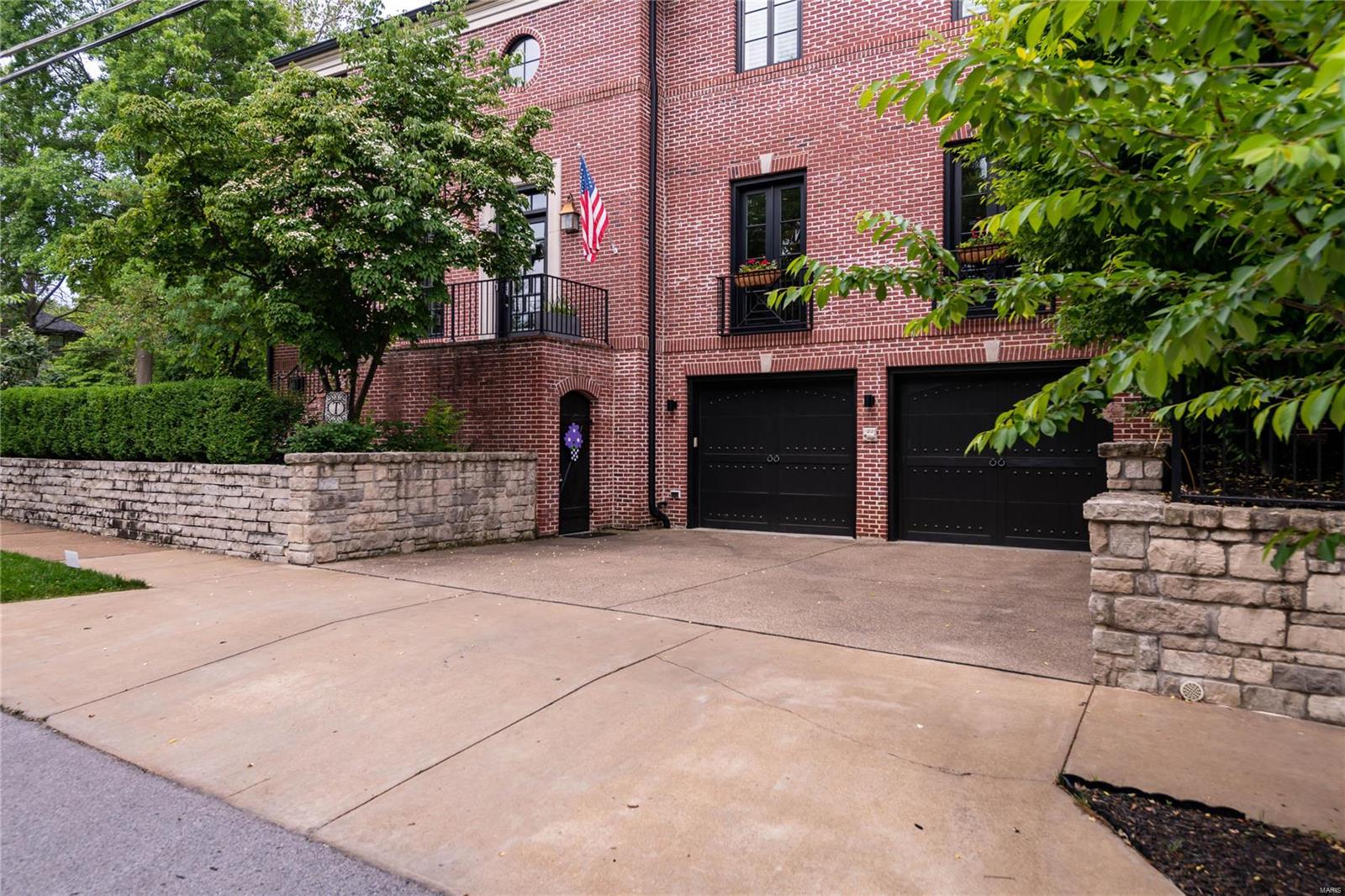 Hillcrest - Residential