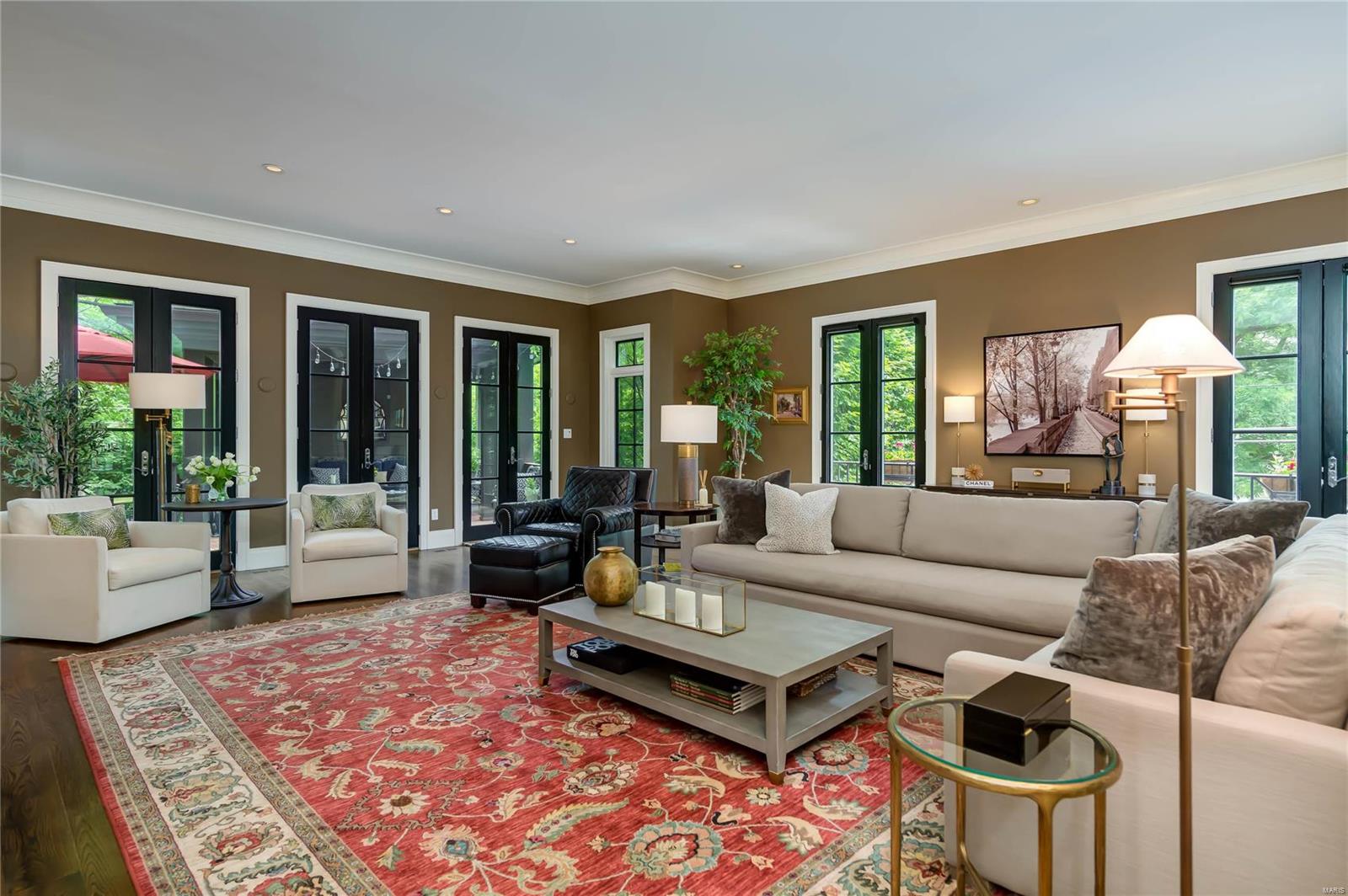 Hillcrest - Residential