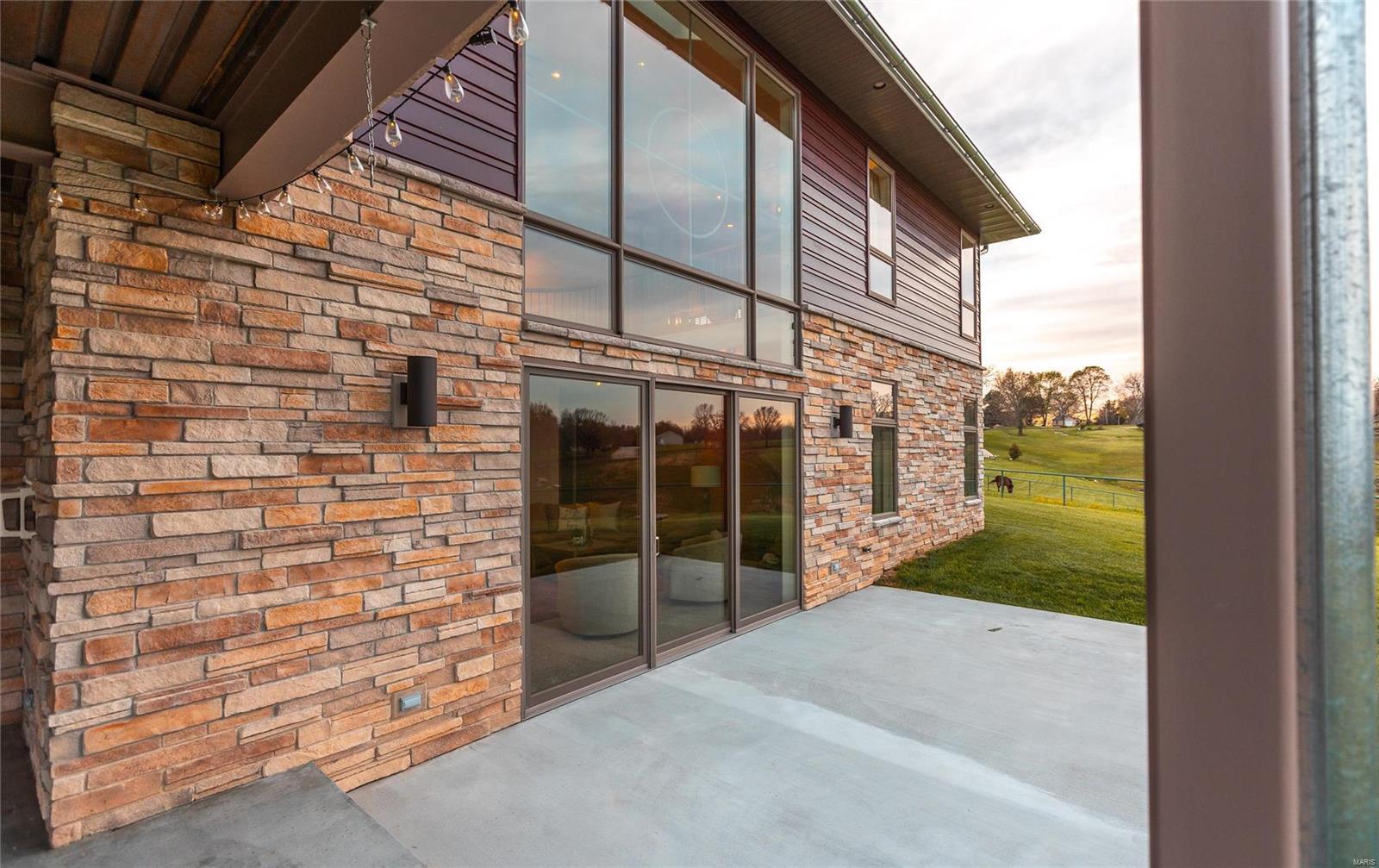 Old Wire Place - Residential