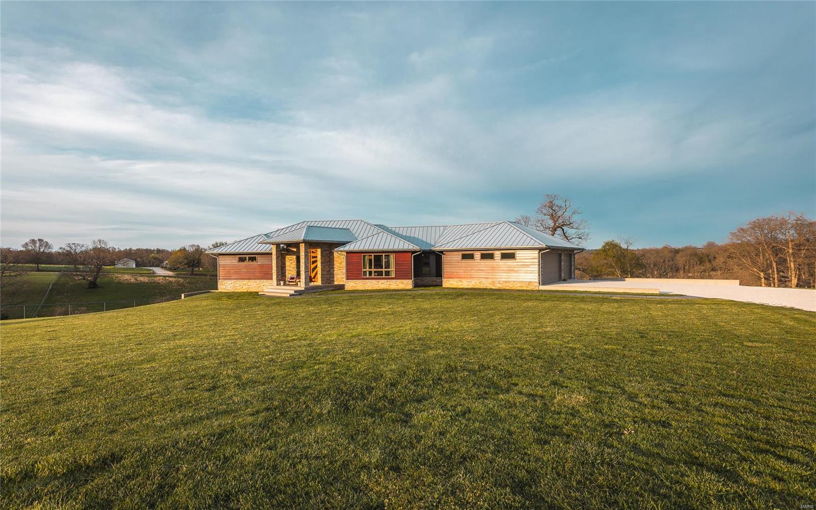 Old Wire Place - Residential