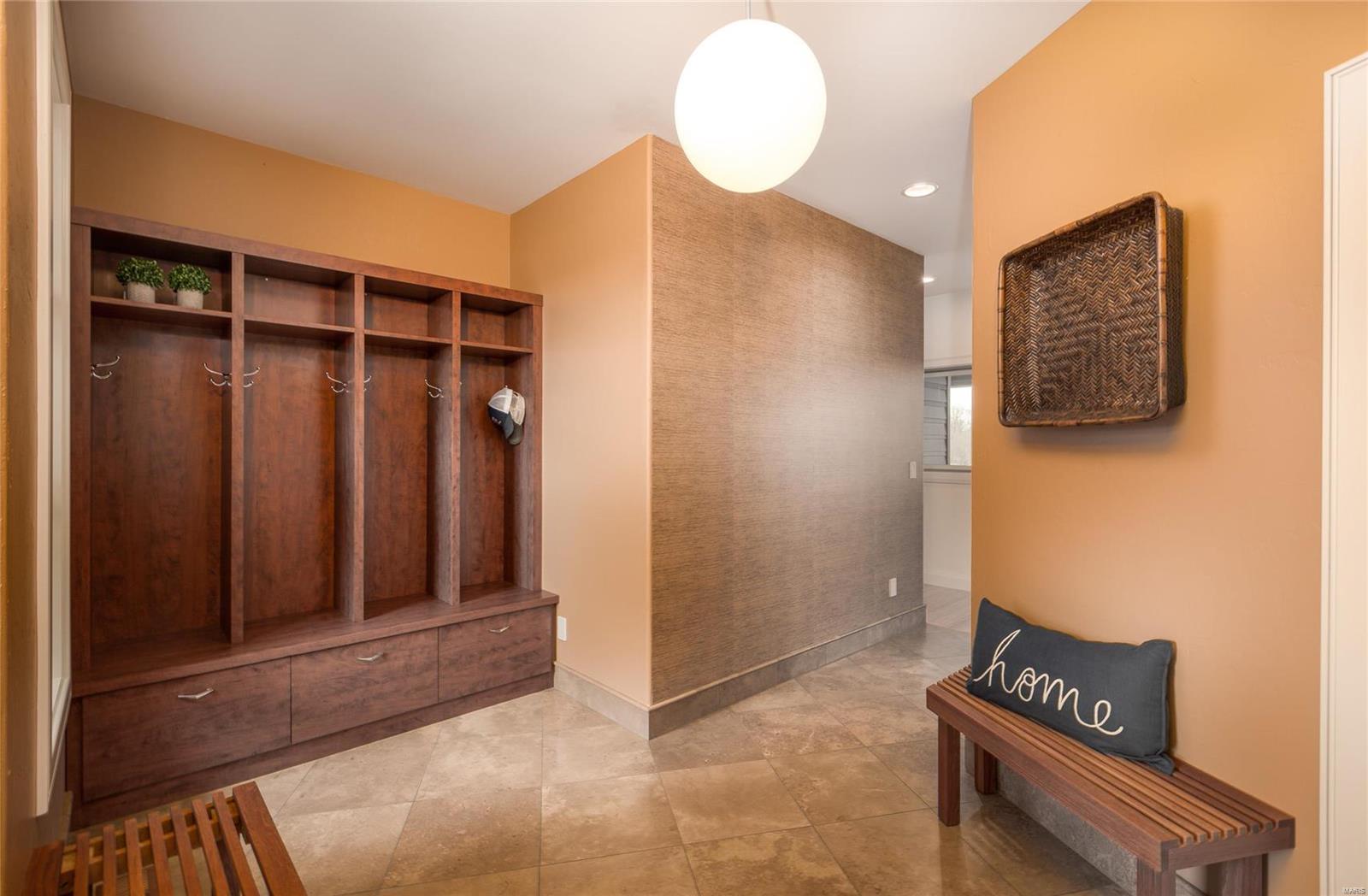 Old Wire Place - Residential