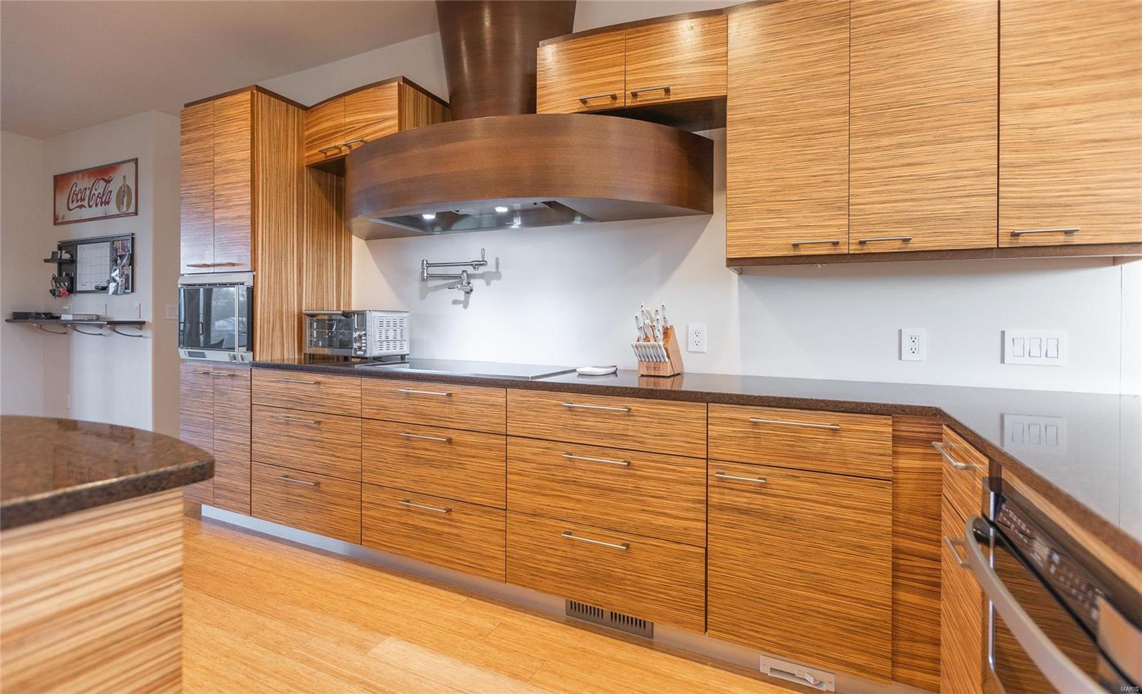 Old Wire Place - Residential