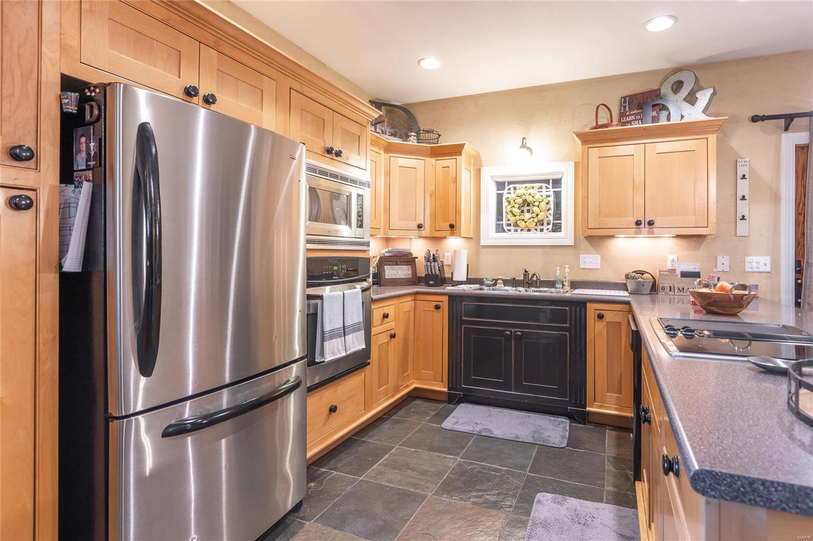 Old Wire Place - Residential