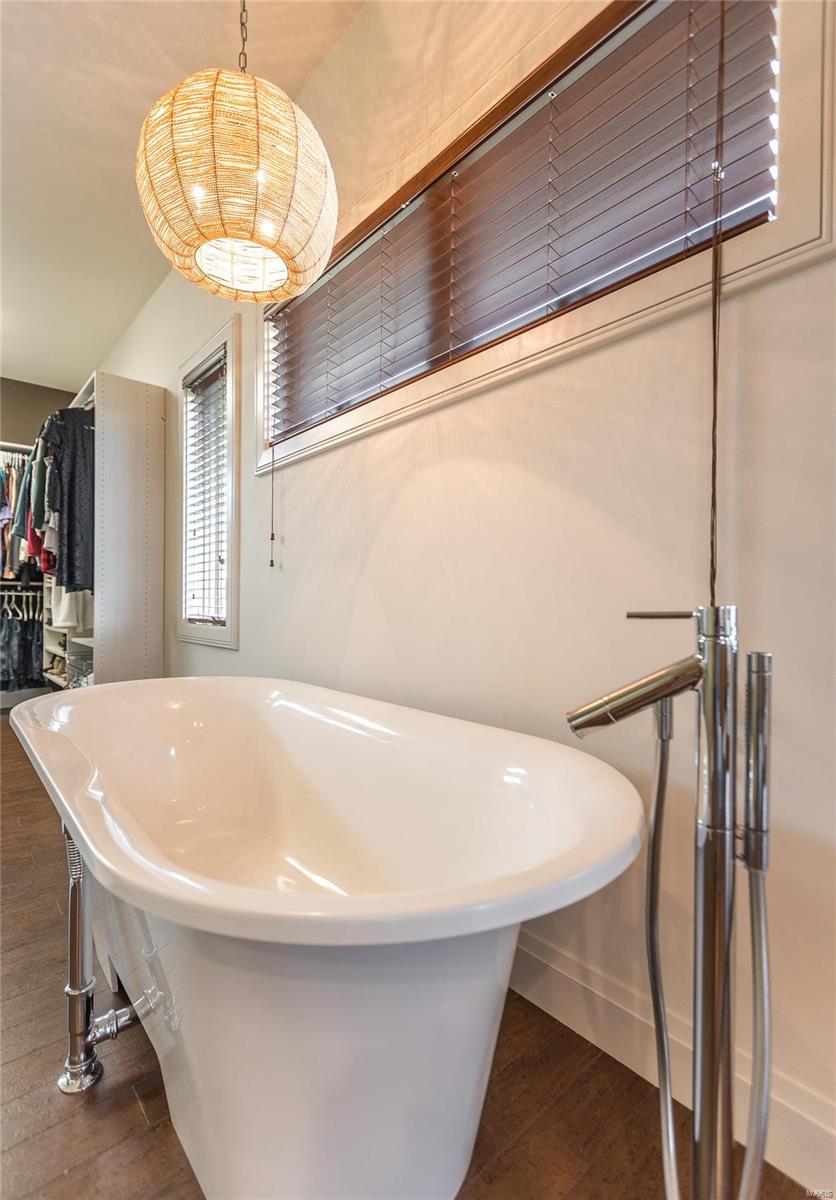 Old Wire Place - Residential