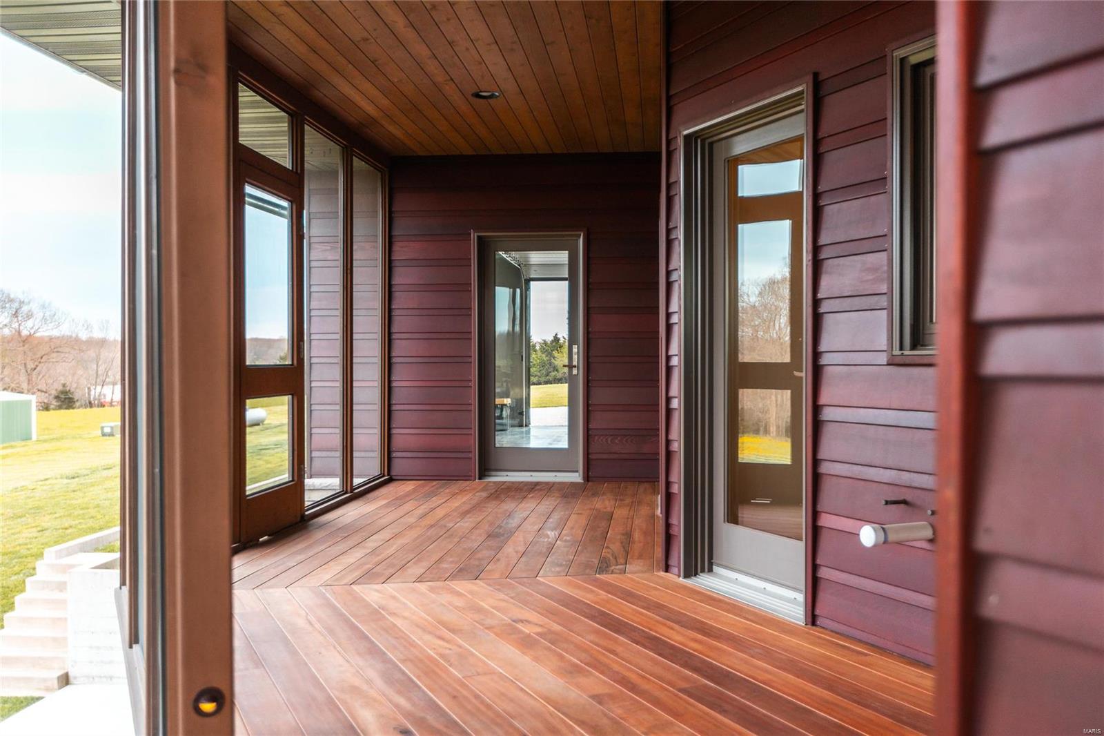 Old Wire Place - Residential