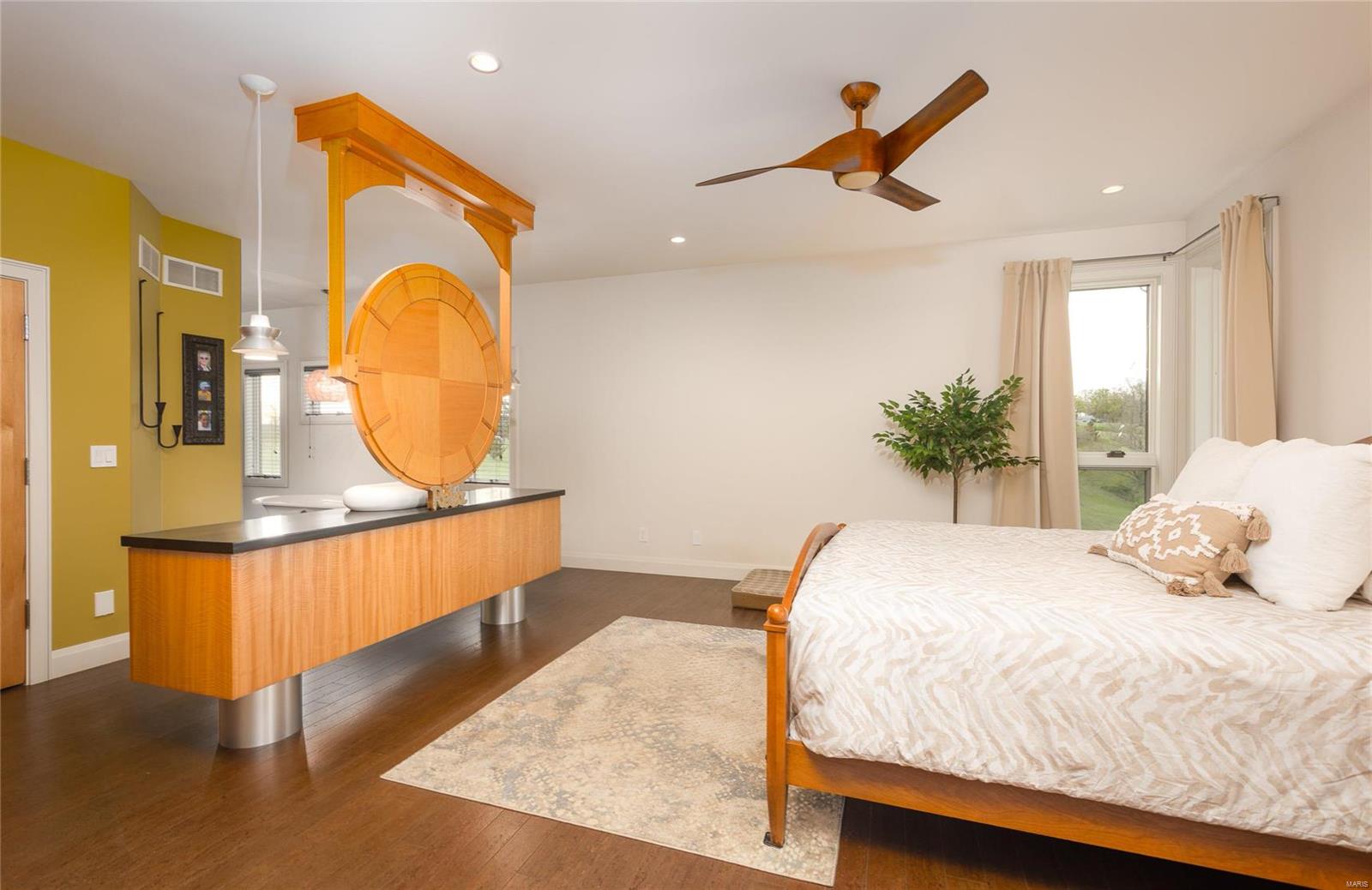 Old Wire Place - Residential