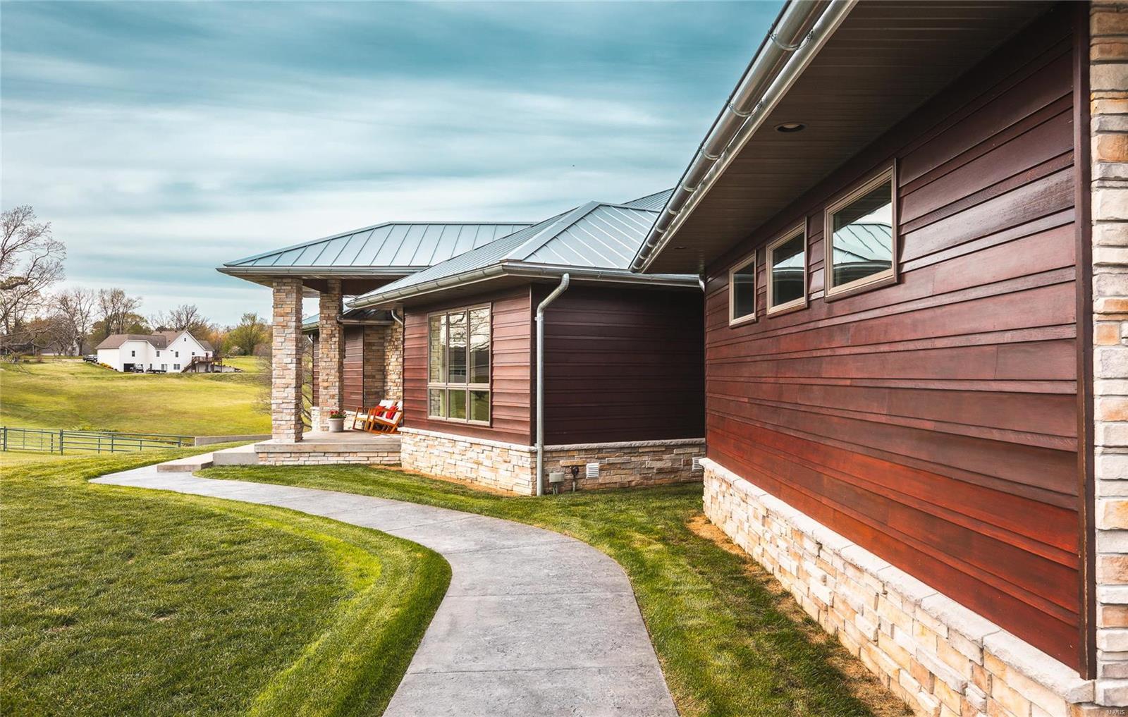 Old Wire Place - Residential